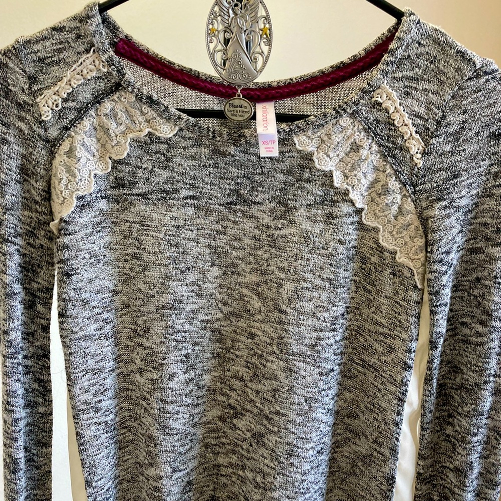 Xhiliration gray/cream/burgundy top with lace insets and longer sheer underlay